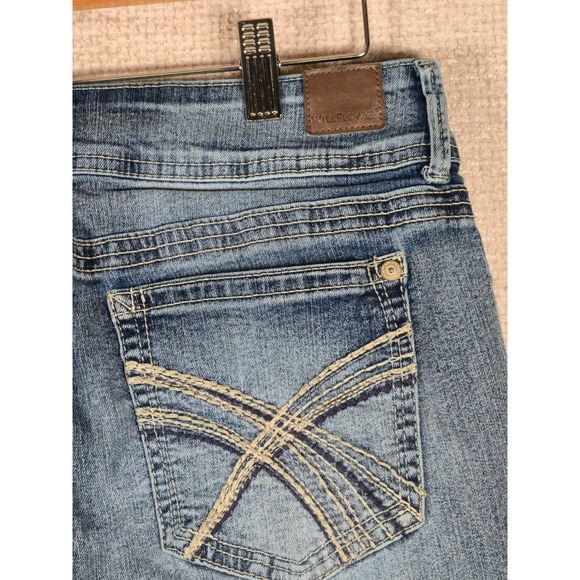 Wallflower Luscious Curvy Bootcut Jeans Womens 11 Short Medium Wash - Picture 8 of 10